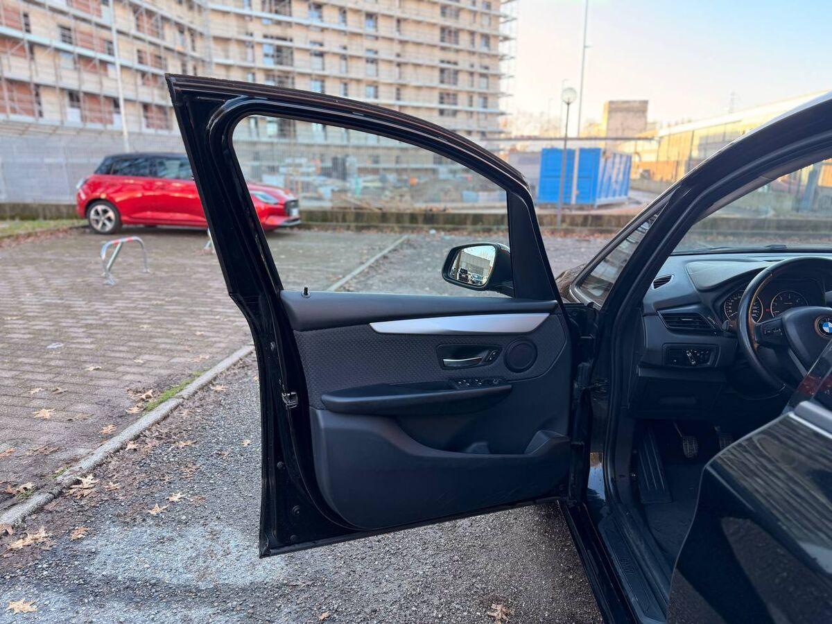 BMW Serie 2 216d Advantage my17