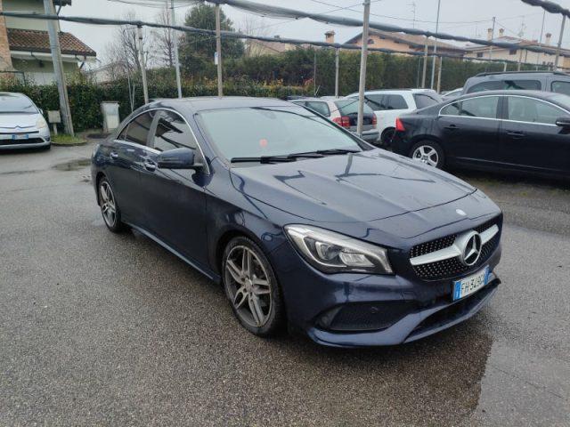 MERCEDES-BENZ CLA 200 d Premium