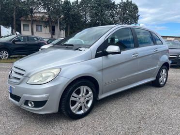 Mercedes-benz B 200 180 NGT BlueEFFICIENCY Executive