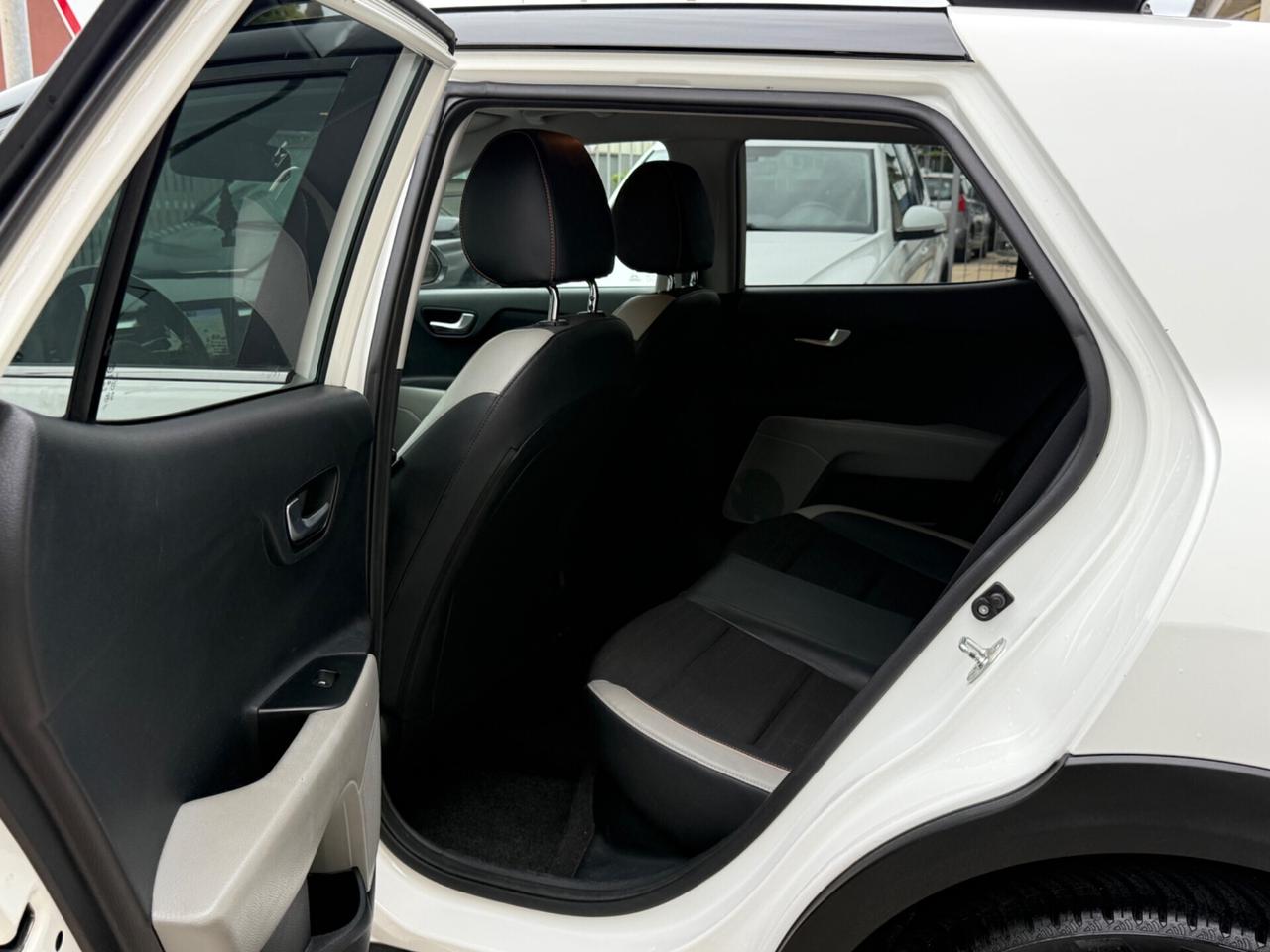 Kia Stonic 1.6 CRDi 110 CV Energy