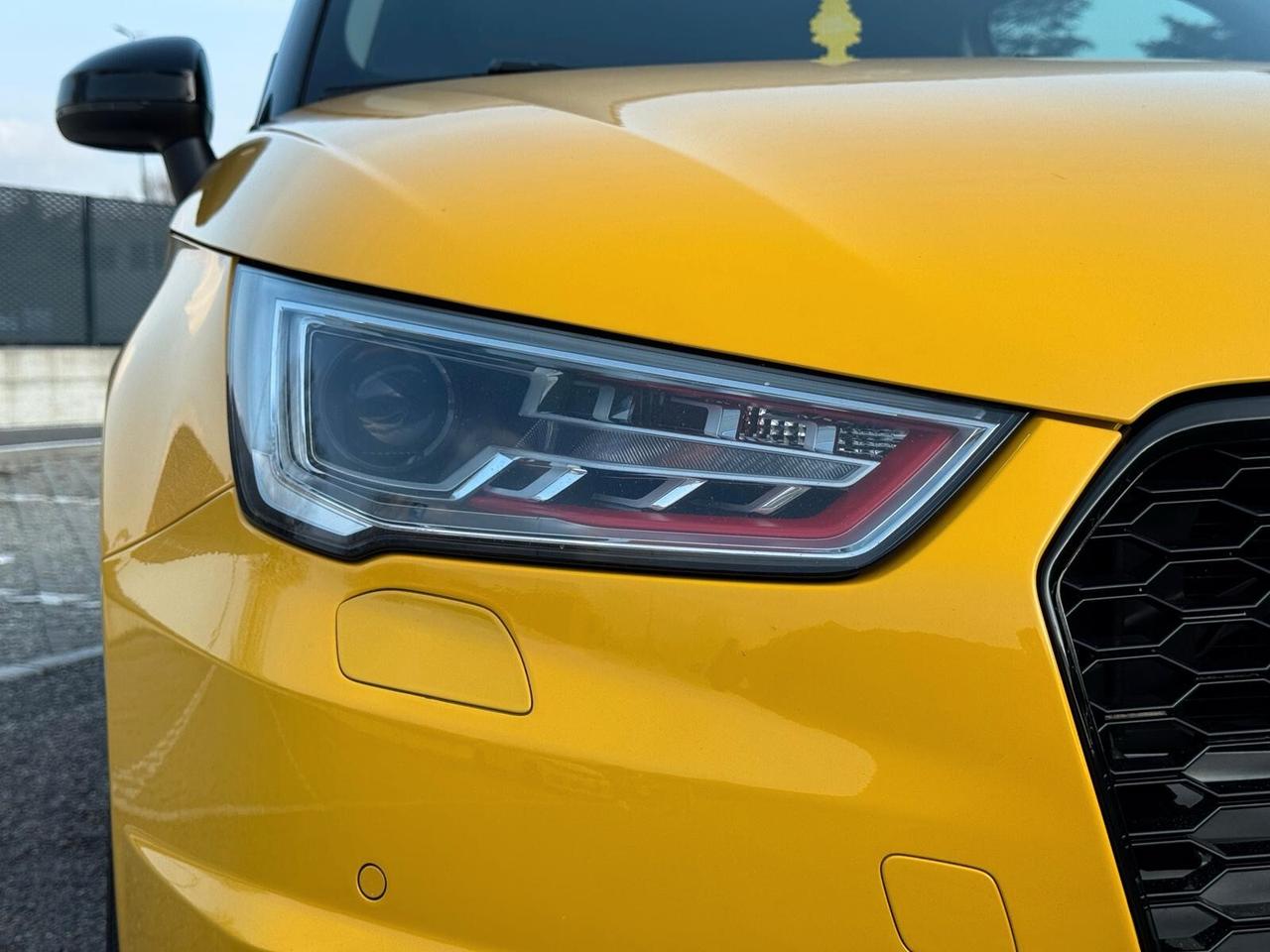 Audi A1 S1 2.0 TFSI quattro Full opt. Originale