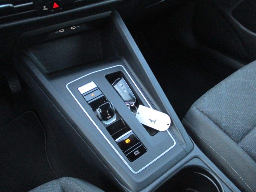 Volkswagen Golf 2.0 TDI DSG SCR Life Carplay/Led