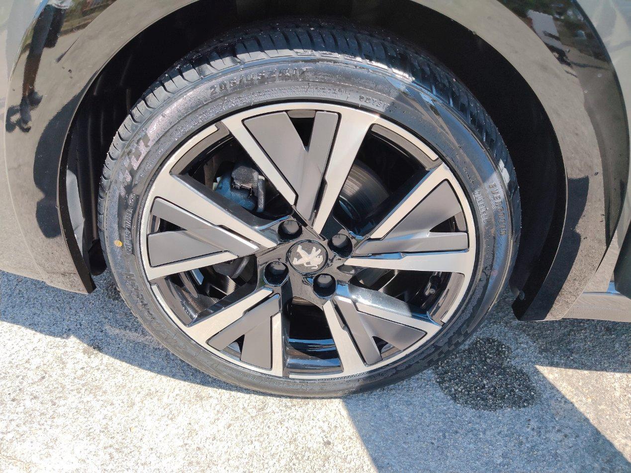 Peugeot 208 5 Porte 208 1.2 puretech GT Line s&s 100cv