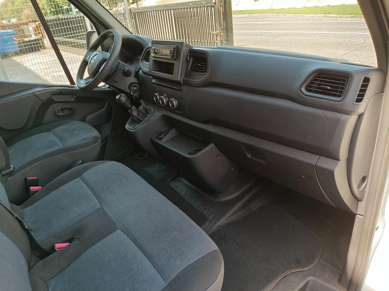 Renault Master 2.3 dCi 135cv Furgone
