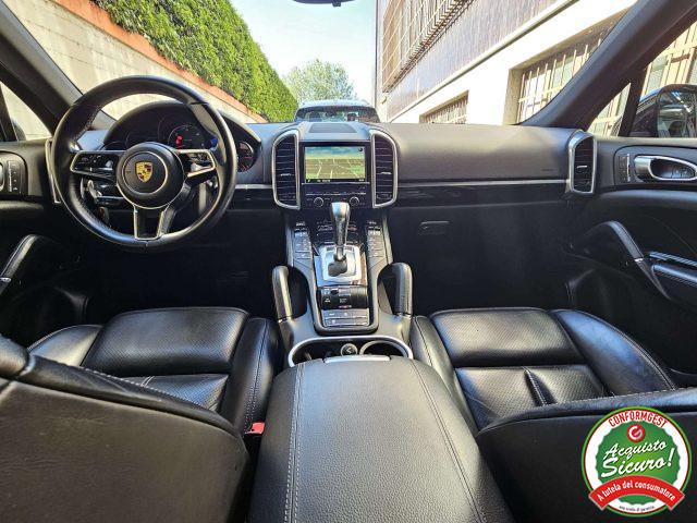 PORSCHE Cayenne Cayenne 3.0 tiptronic