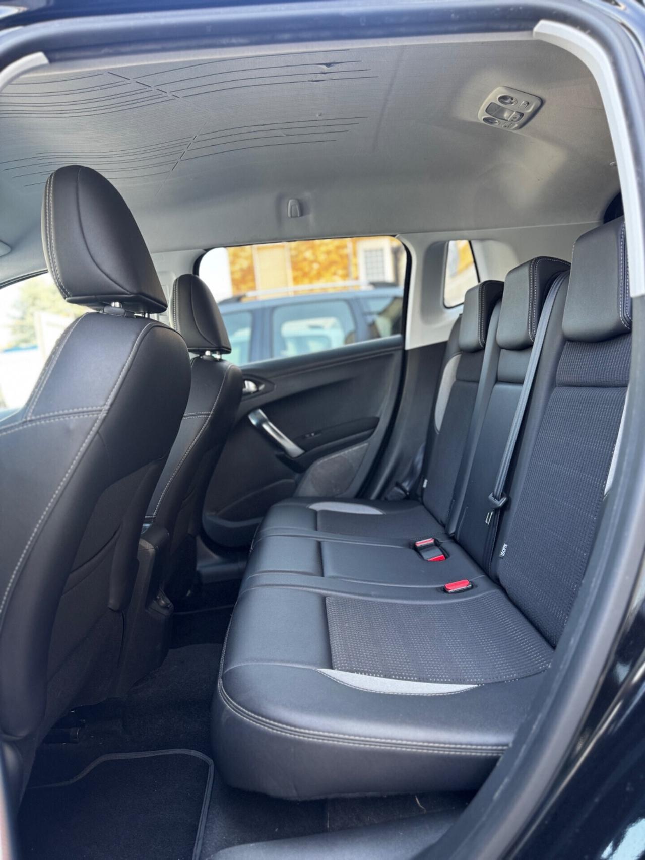 Peugeot 2008 1.6 e-HDi 92 CV Stop&Start Allure