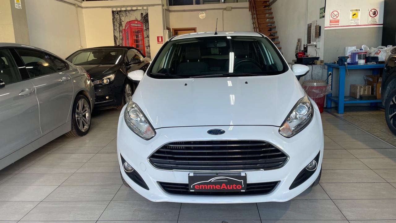 Ford Fiesta 1.5 TDCi 75CV 5 porte Titanium