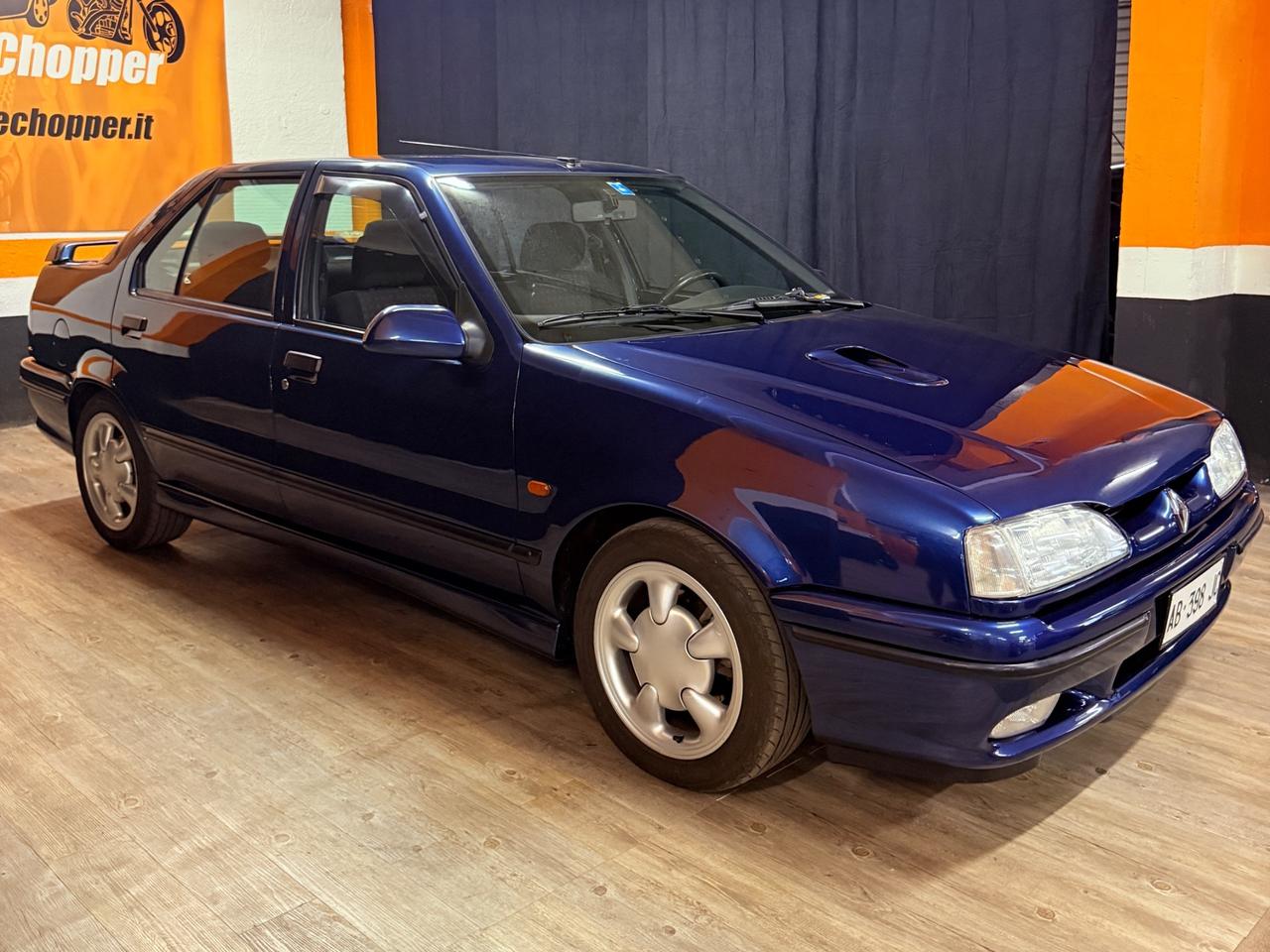 INTROVABILE RENAULT 19, 16V IN CONDIZIONI DA VETRINA ISCRITTA ASIMa