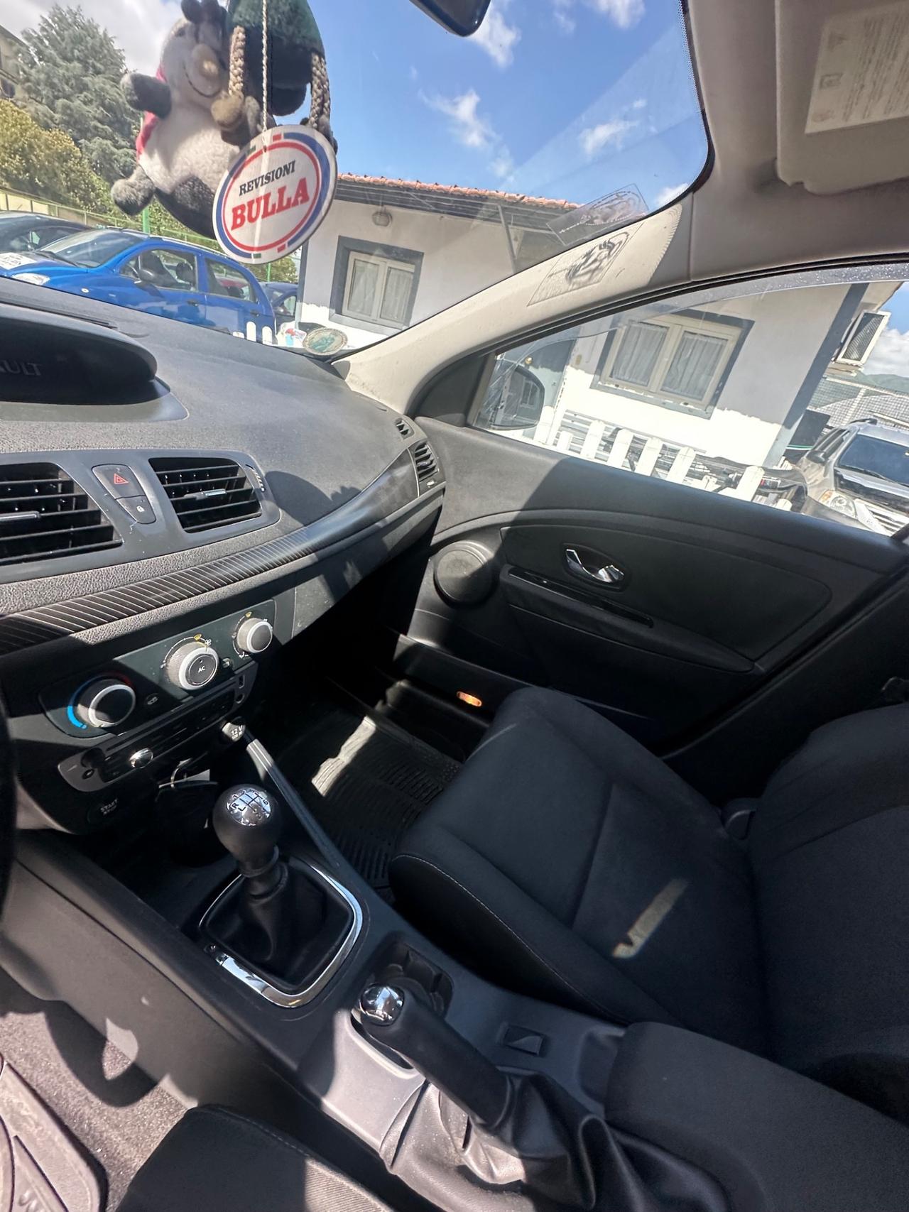 Renault Megane Mégane 1.5 dCi 110CV SporTour Wave