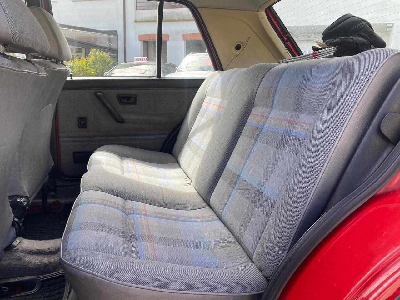 Volkswagen Golf 1300 5 porte GL