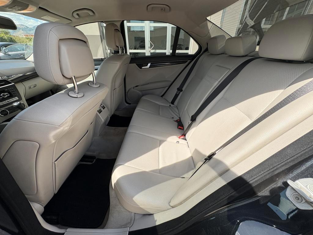 Mercedes-benz C 200 CDI BlueEFFICIENCY Avantgarde