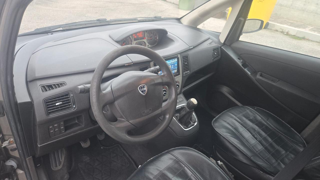 Lancia MUSA 1.3 Multijet 16V 90 CV Oro Plus