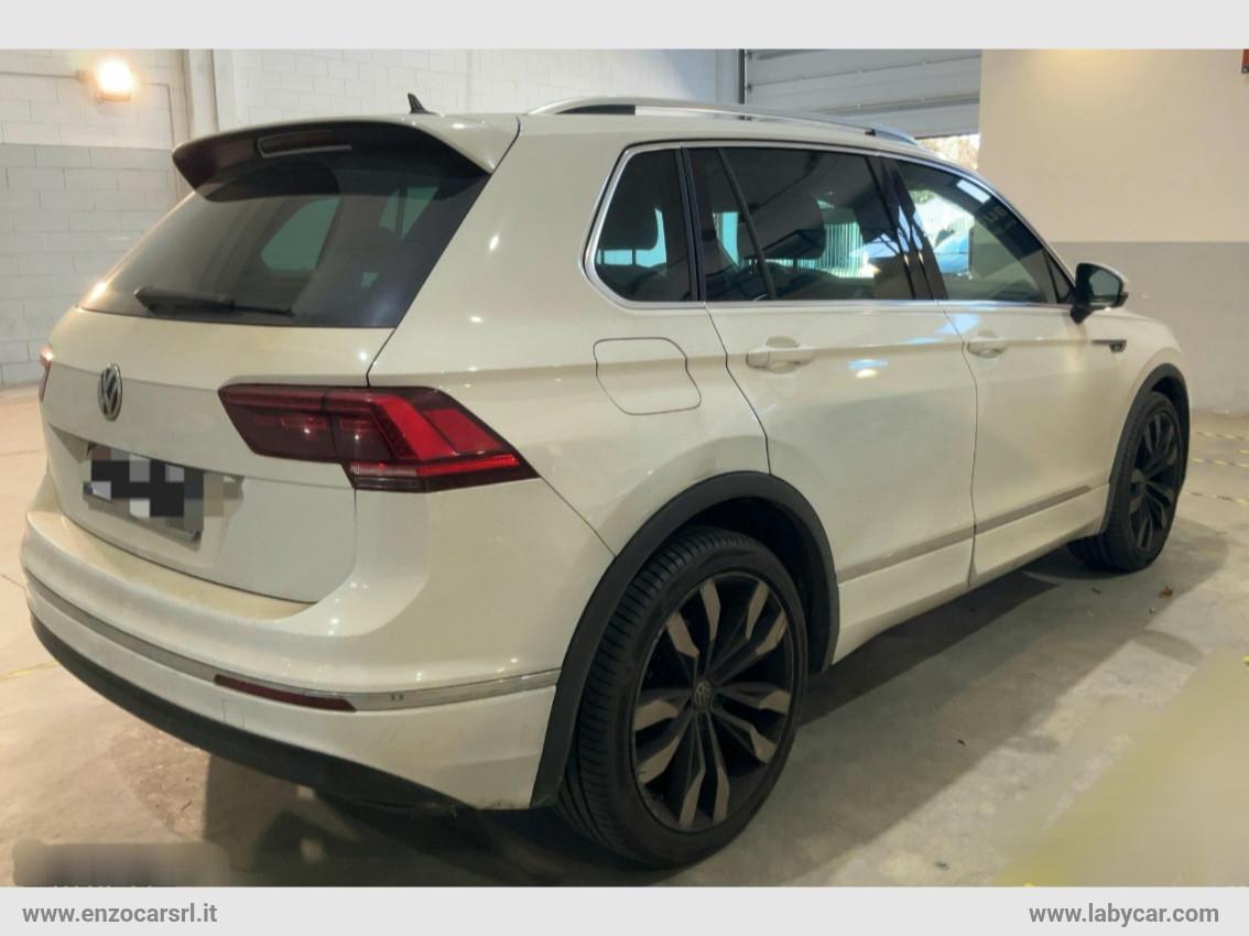 VOLKSWAGEN Tiguan 2.0 TDI 150CV SCR DSG 4MOT.R-Line TETTO APRIBILE