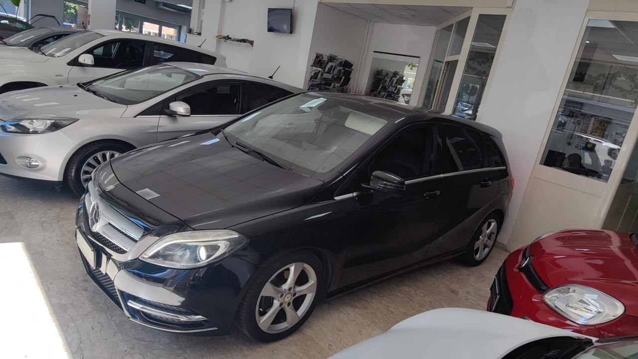 Mercedes-benz B 200 CDI BlueEFFICIENCY Premium