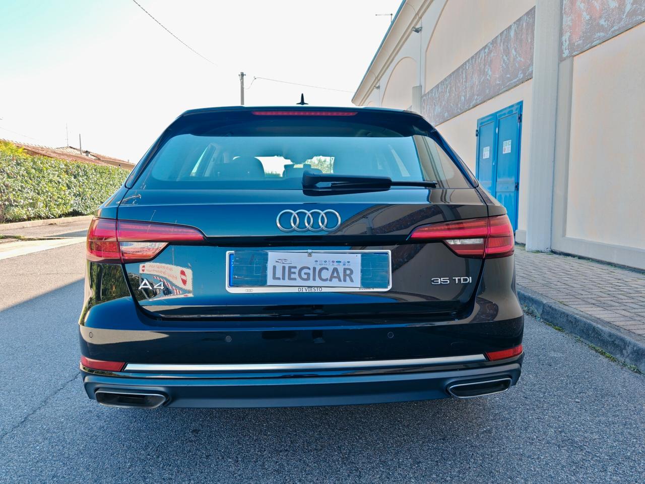 AUDI A4 S LINE MATRIX SPORT KM VERI UNIPROP GARANZIA