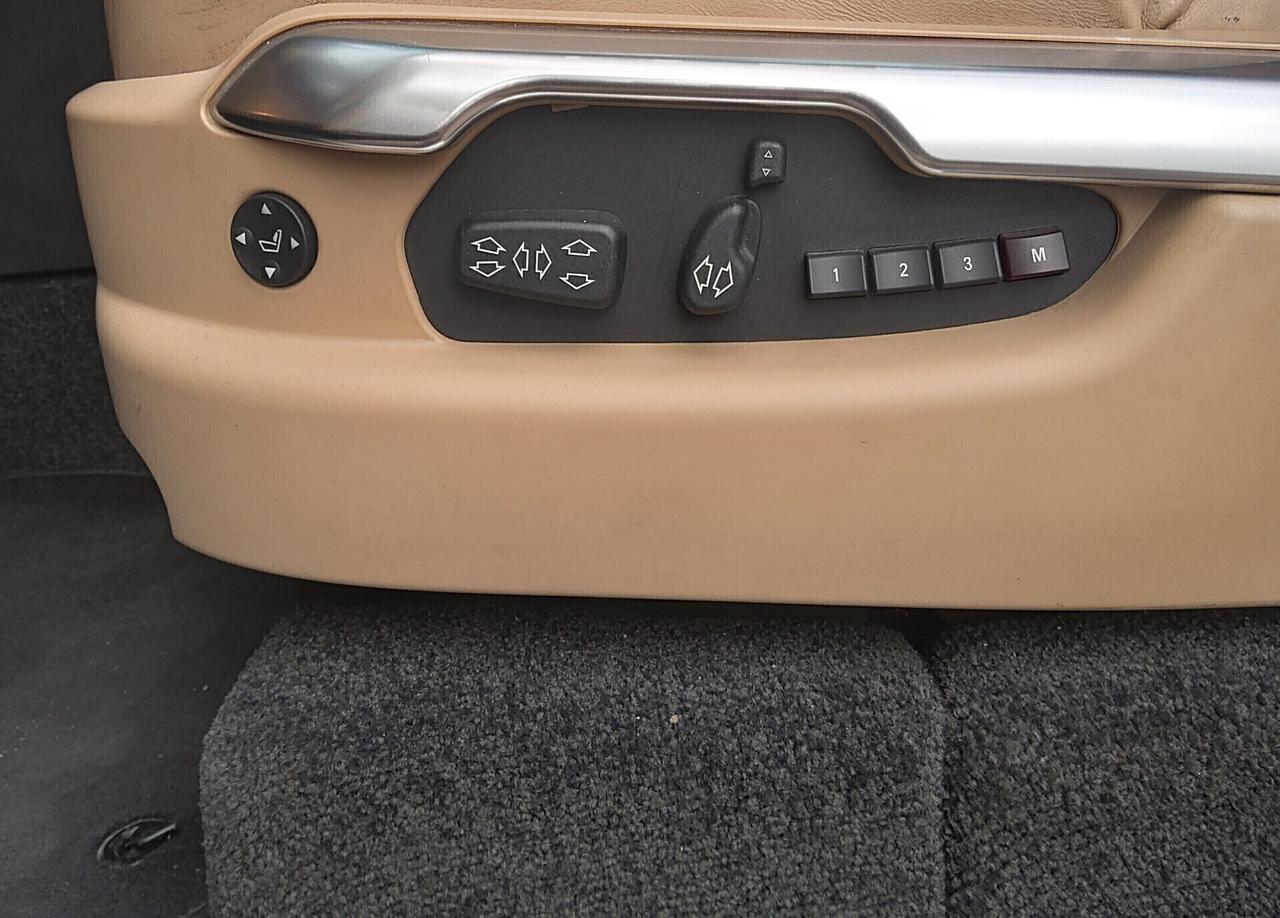 Range Rover 4.4 TDV8 Vogue TAGLIANDI UFFICIALI
