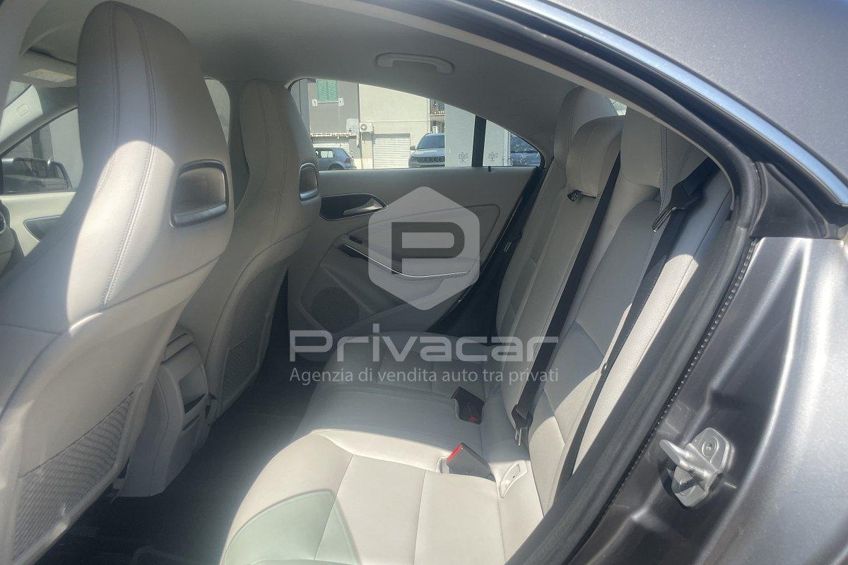 MERCEDES CLA 200 d Automatic Sport