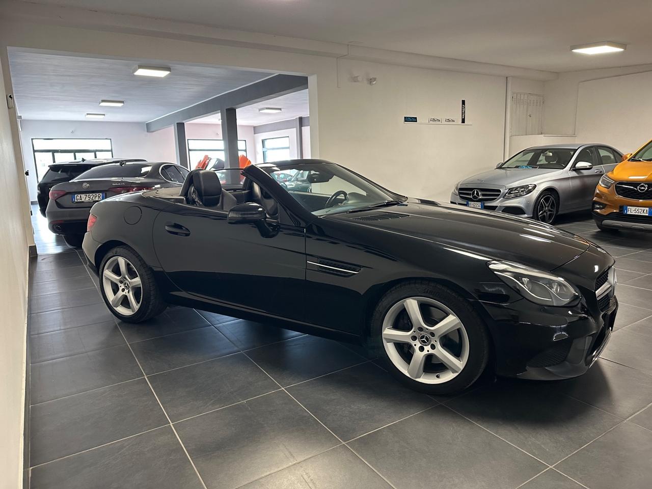 MERCEDES-BENZ SLC 250 250D CABRIO 204CV SPORT