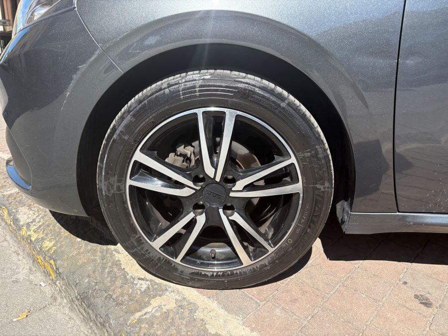PEUGEOT 208 1.5 HDI 5P 75 ALLURE CERTIFICATA NUOVA