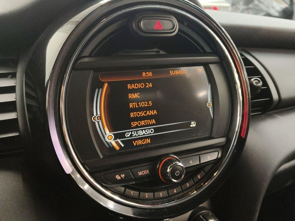 MINI Mini IV F55-F56 2014 - Mini 1.2 One 75cv 3p