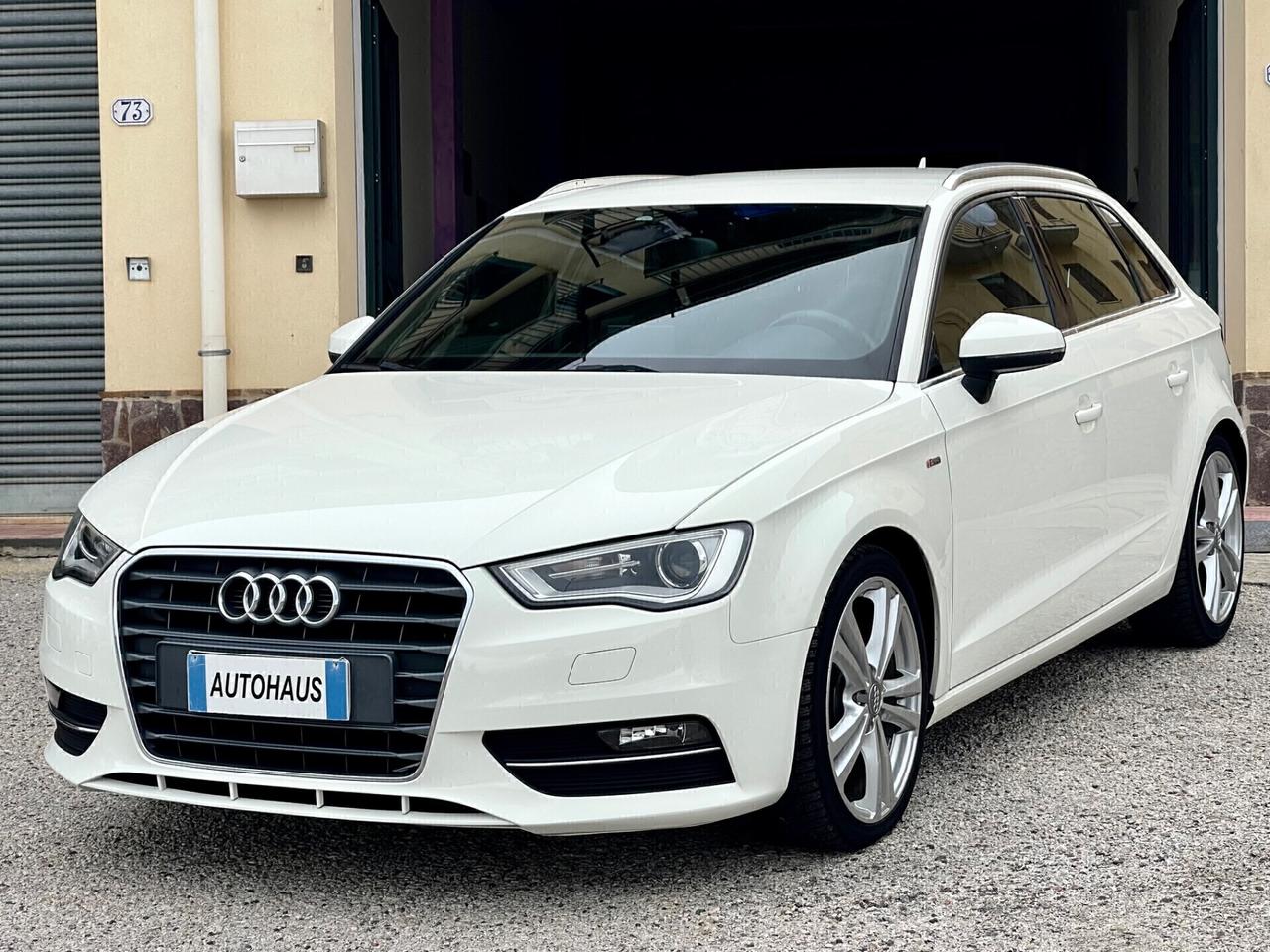 Audi A3 Sportback 2.0 TDI 150cv S-Line - R18 - LED