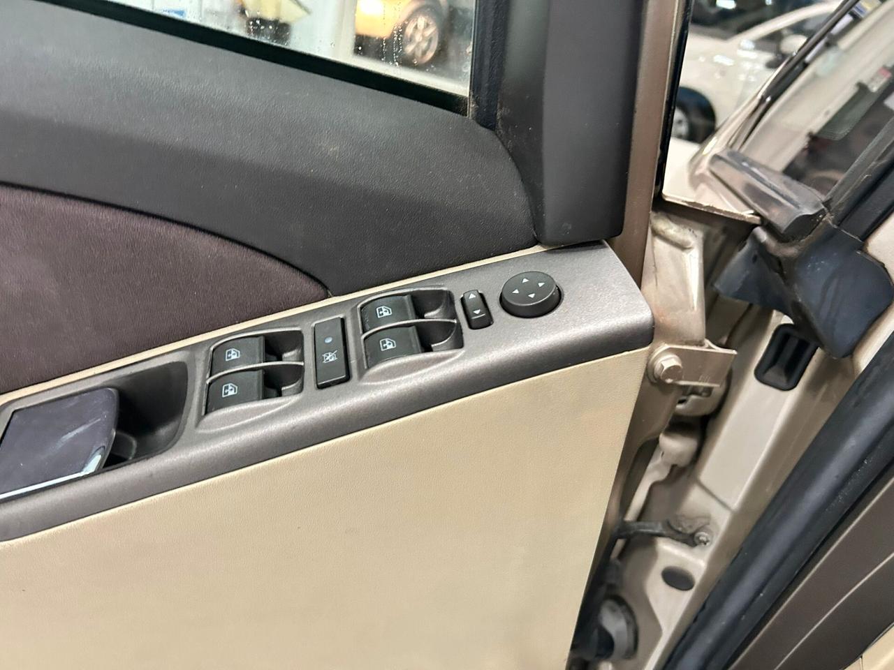 Lancia MUSA 1.4B X NEOPATENTATI 2006