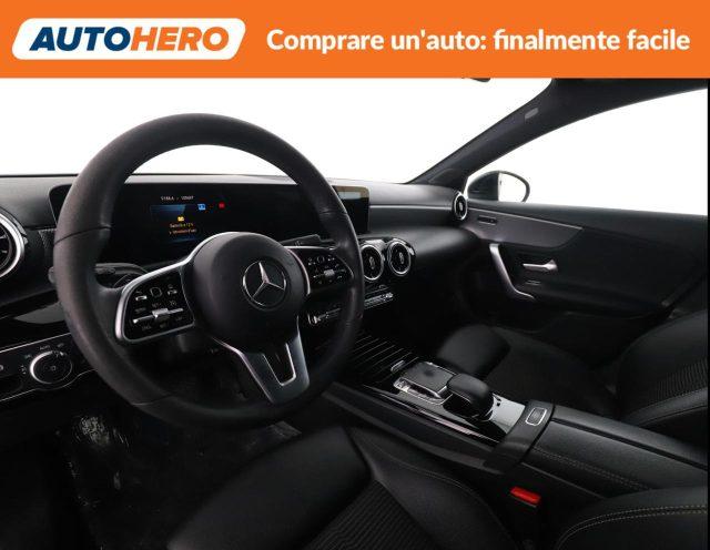 MERCEDES-BENZ A 180 d Automatic Sport