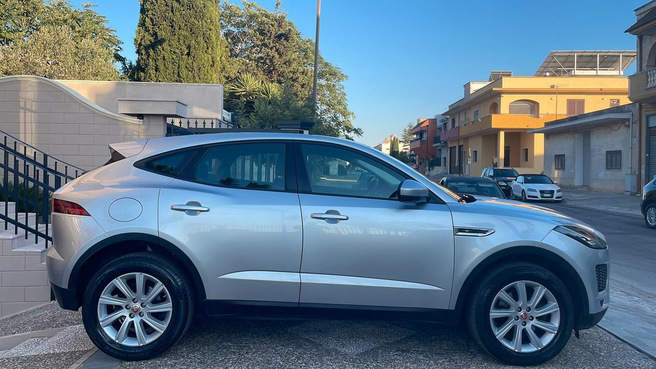 JAGUAR E-PACE 2.0D 150 CV AWD AUT. R-DYNAMIC HSE (110 KW)