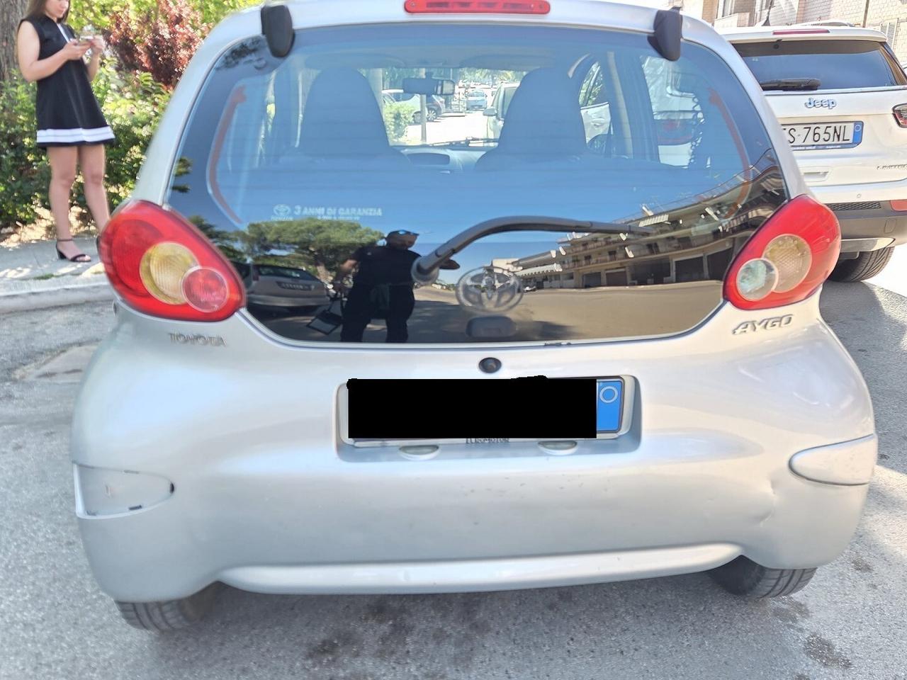 toyota aygo 1.0 benz. UNICO PROPRIETARIO 99.000 Km