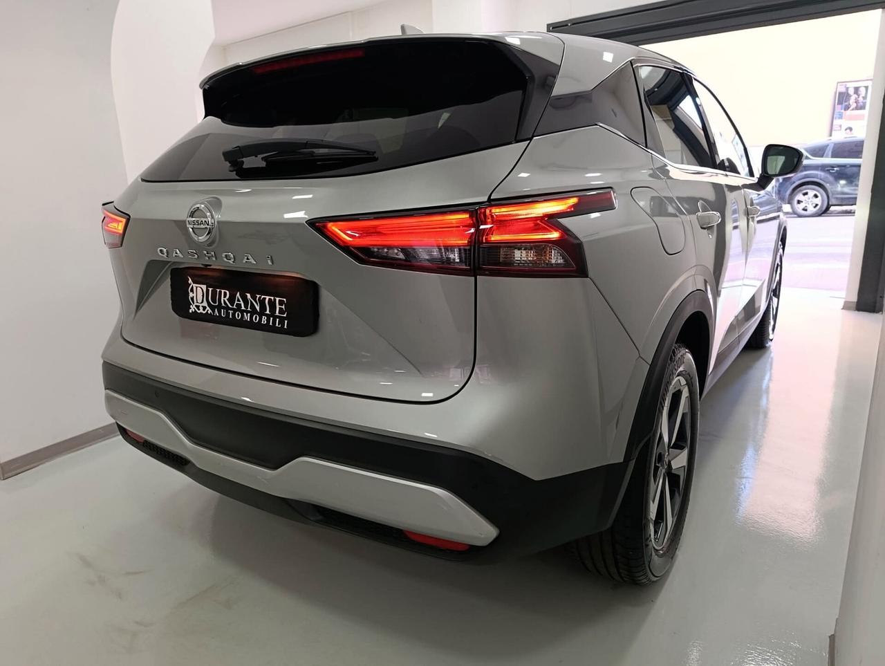 Nissan Qashqai Hybrid 33.000km N-Connecta