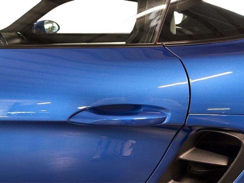 Porsche 718 Cayman S