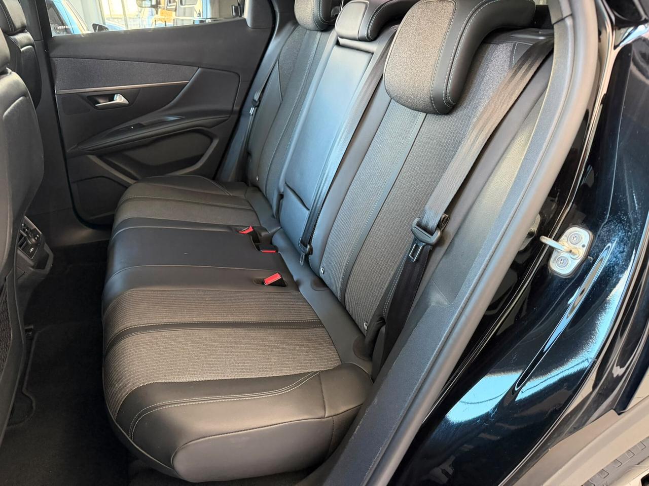 Peugeot 3008 BlueHDi GT 2022