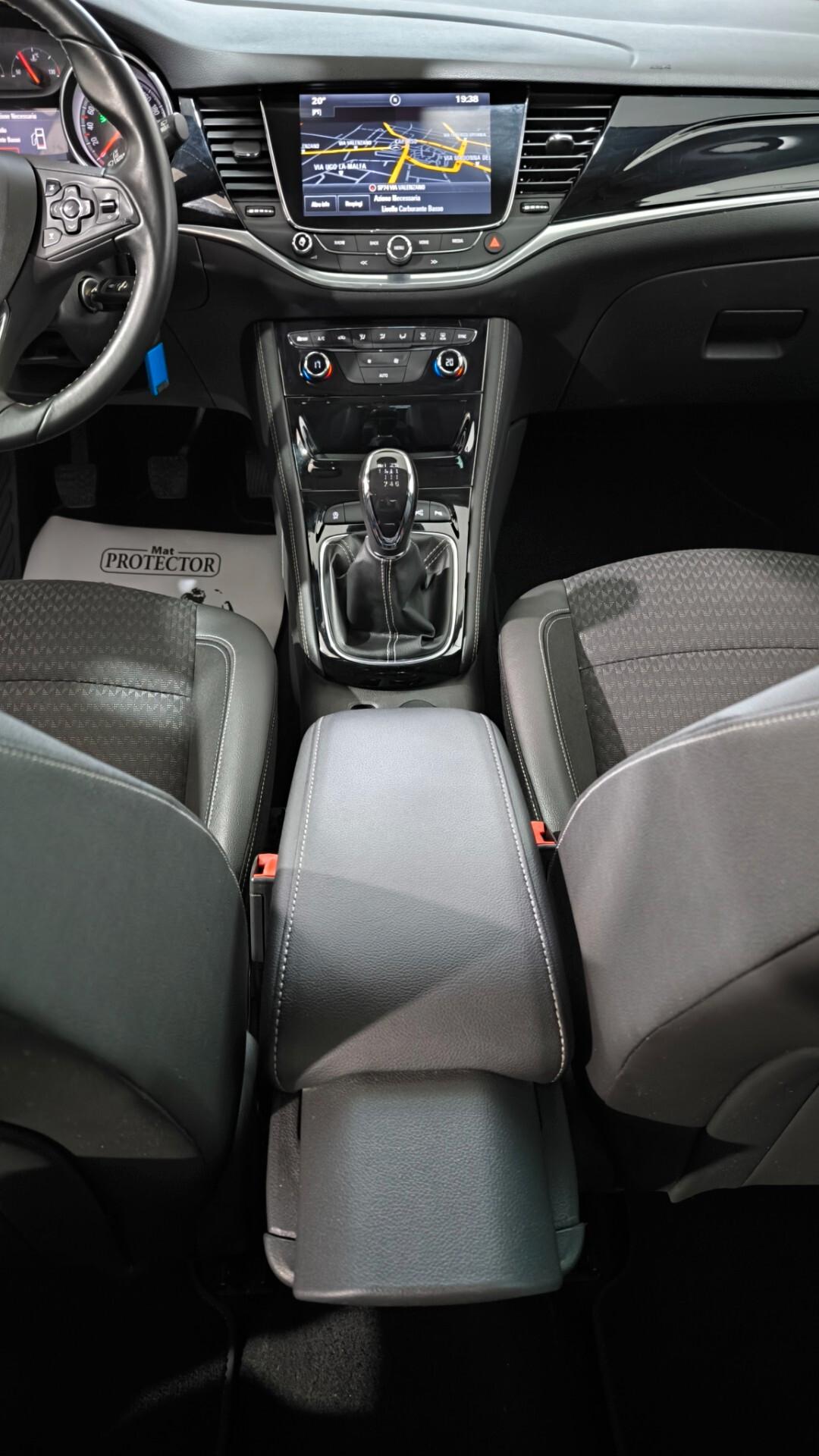 Opel Astra 1.6 CDTI 136CV EcoFLEX S&S 5 porte Cosmo