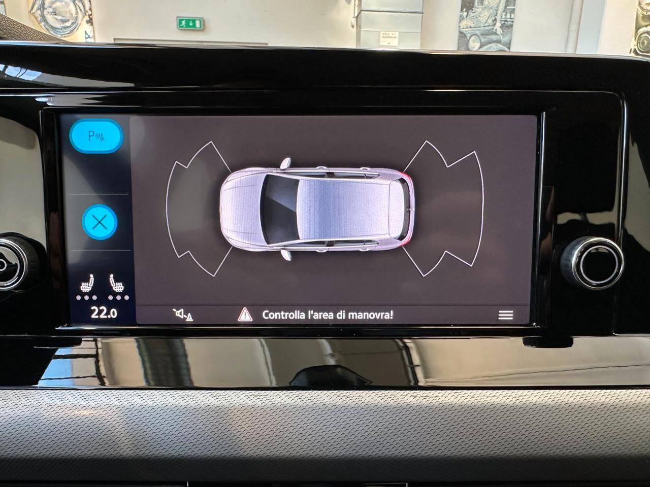 Volkswagen Golf 5 Porte 1.0 tsi Trendline 90cv - Carplay - OK Neopat.