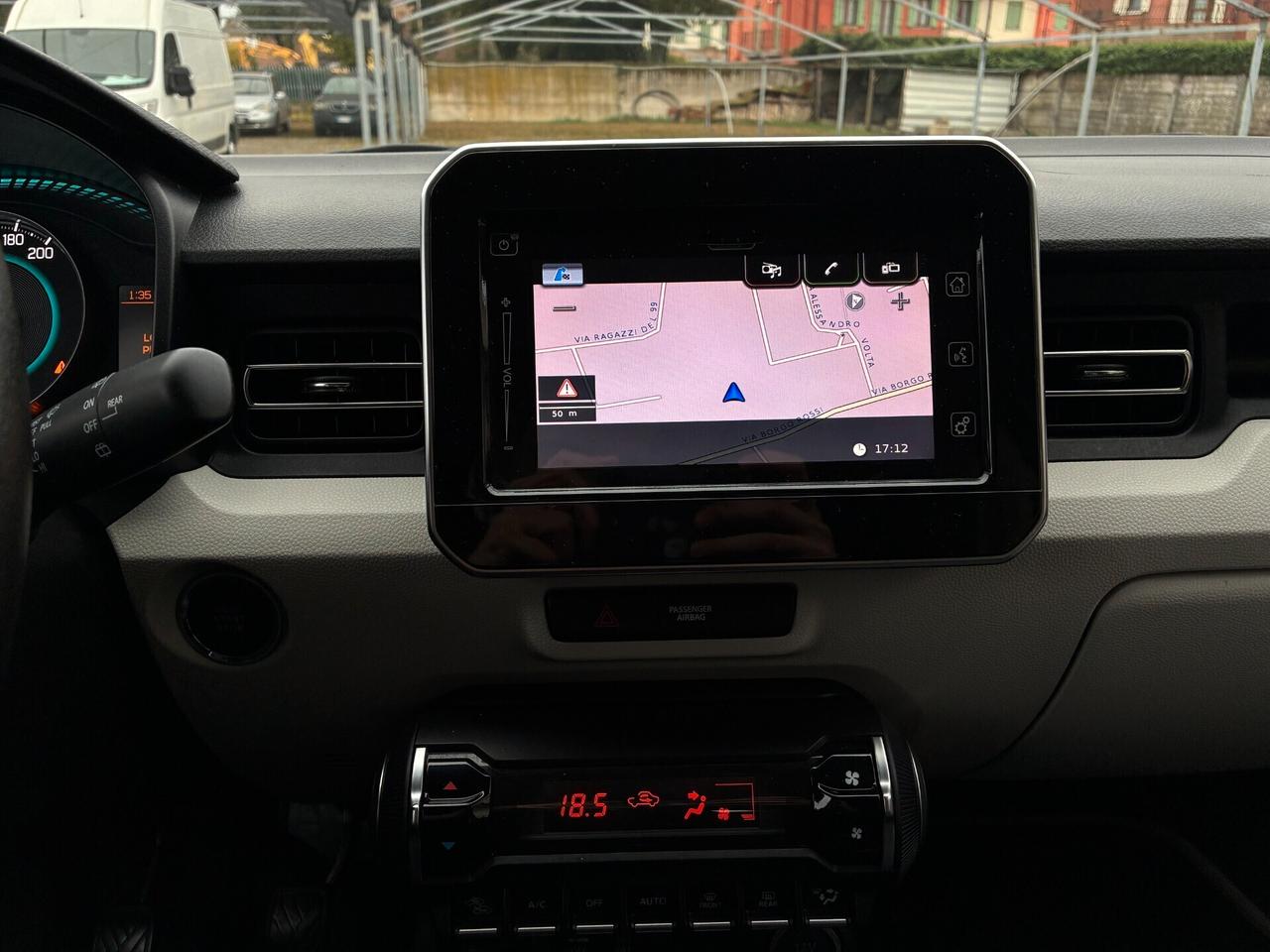 Suzuki Ignis 1.2 Hybrid Top