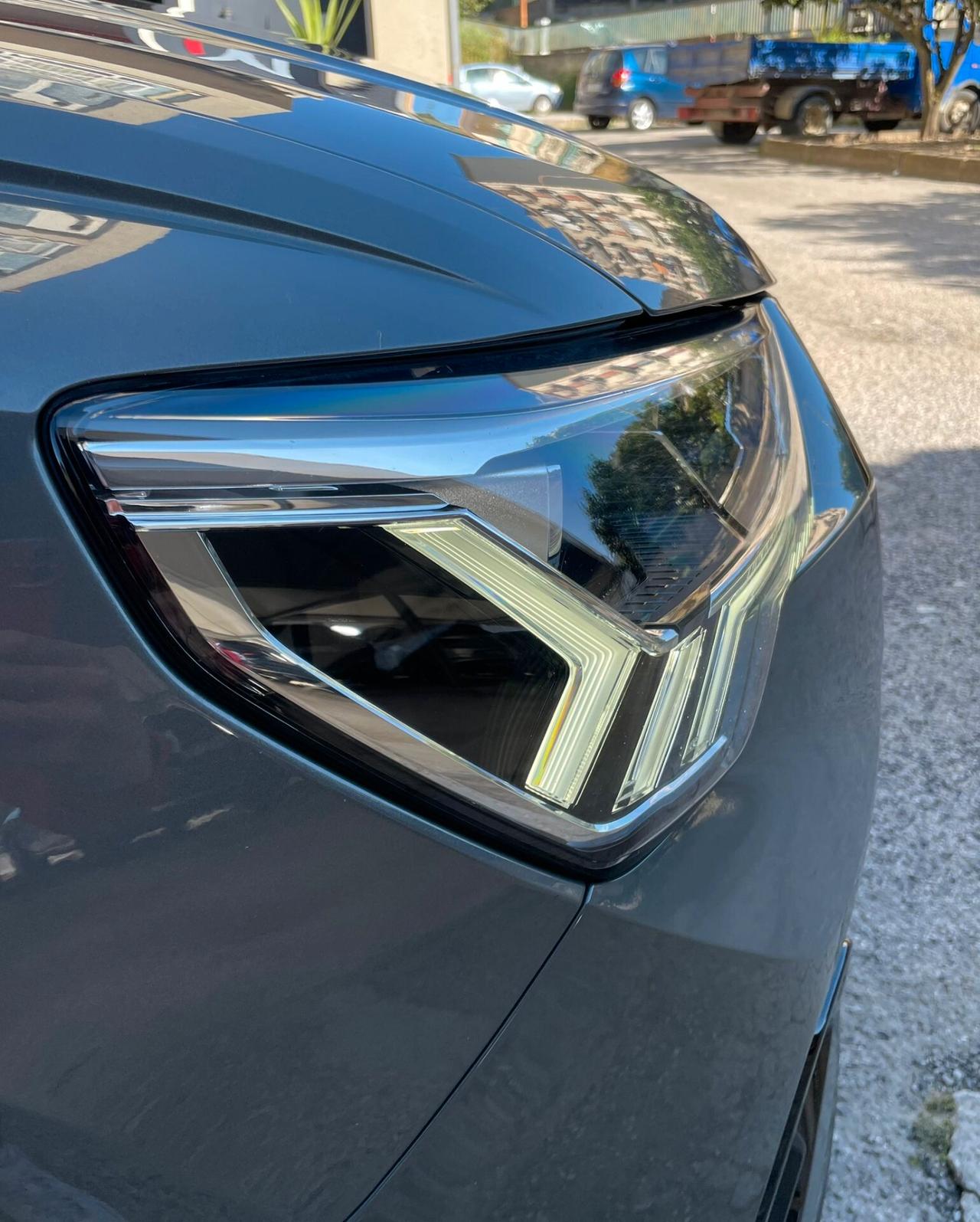 Audi Q3 35 TDI quattro S-line edition Gancio