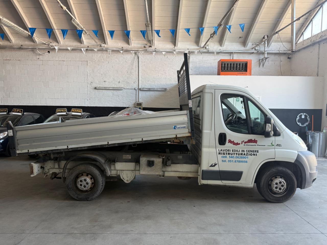 Fiat Ducato 2.3 MJT Cabinato RIBALTABILE TRILATERALE