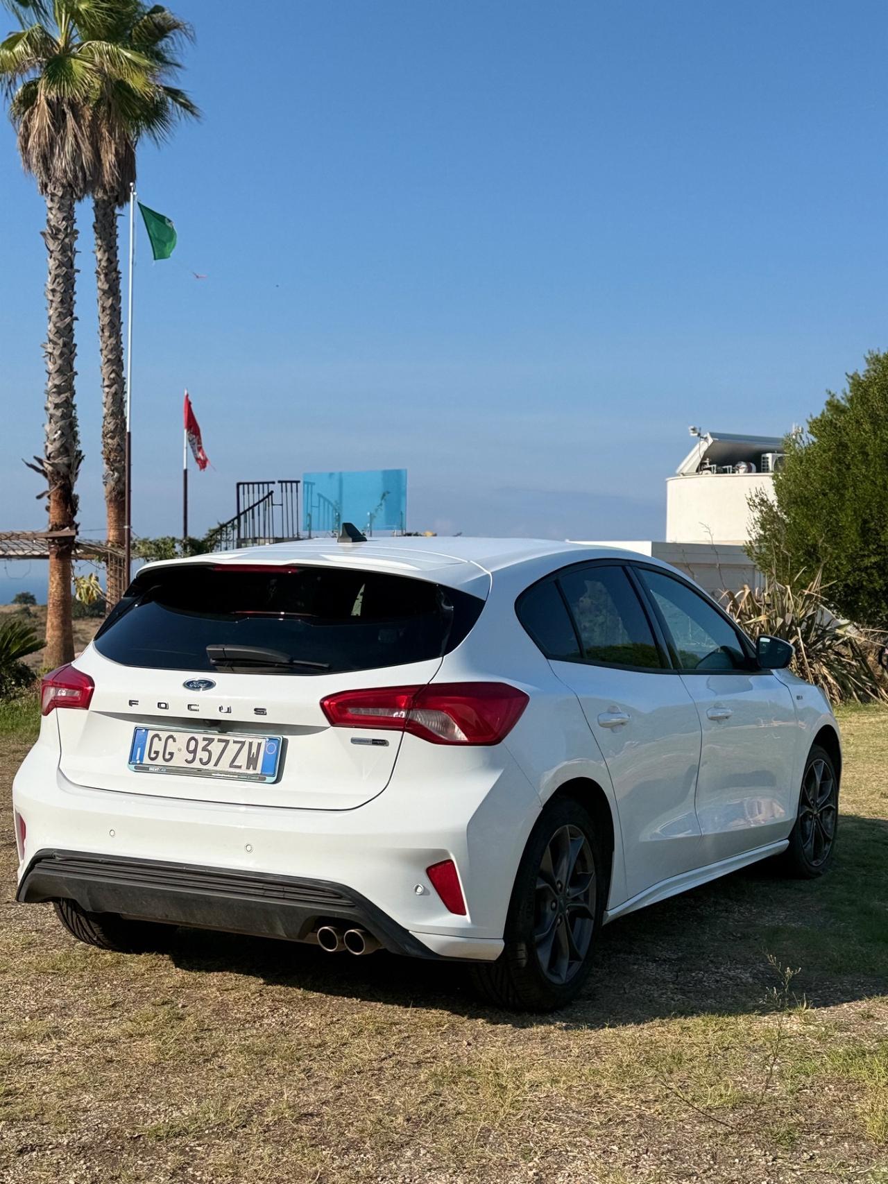Ford Focus 1.0 EcoBoost Hybrid 155 CV Powershift 5p. ST-Line X