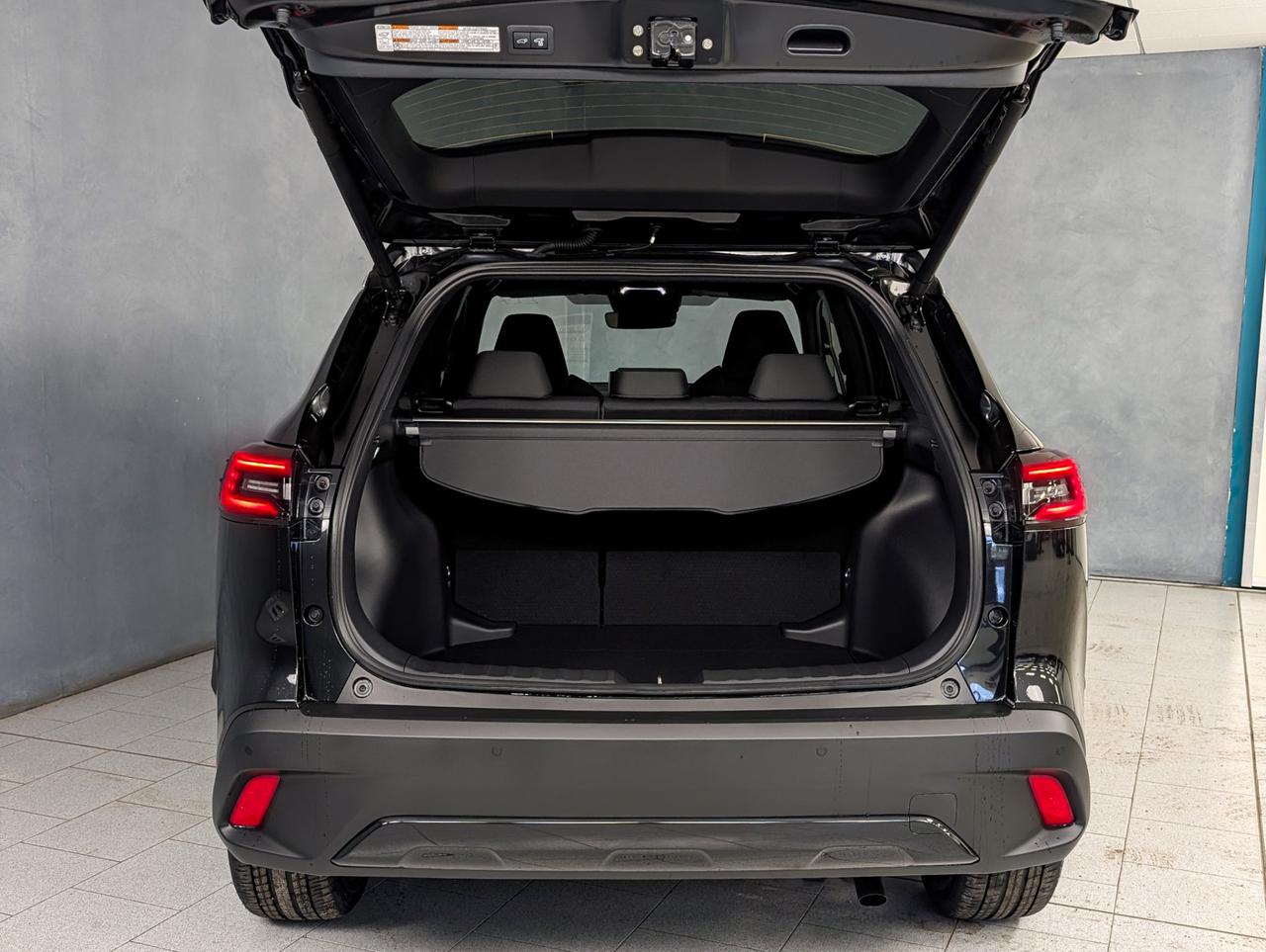 Toyota 1.8 Hybrid 140cv e-cvt Icon Style