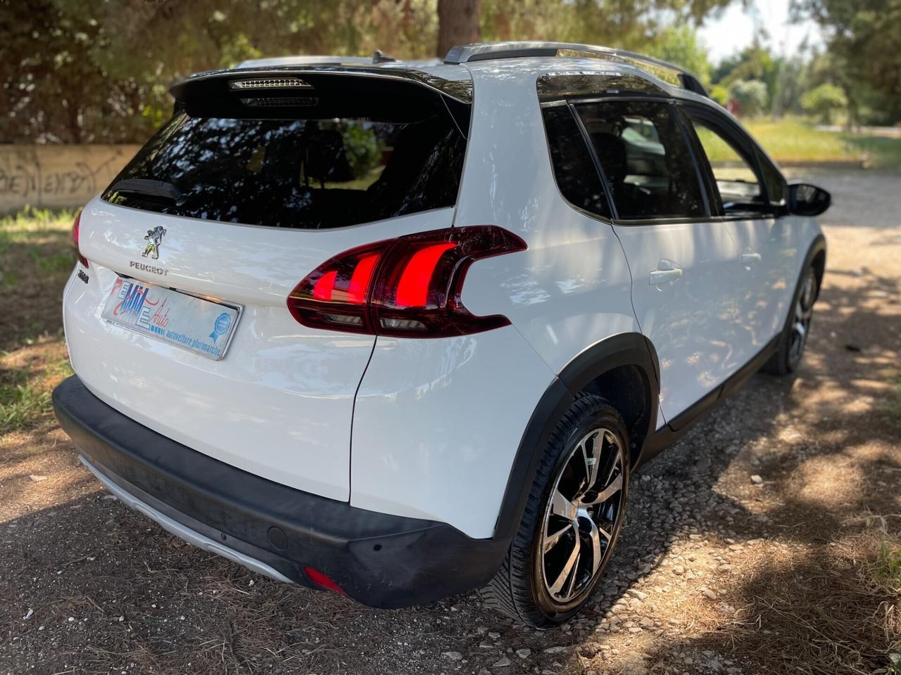 Peugeot 2008 BlueHDi 100 Allure
