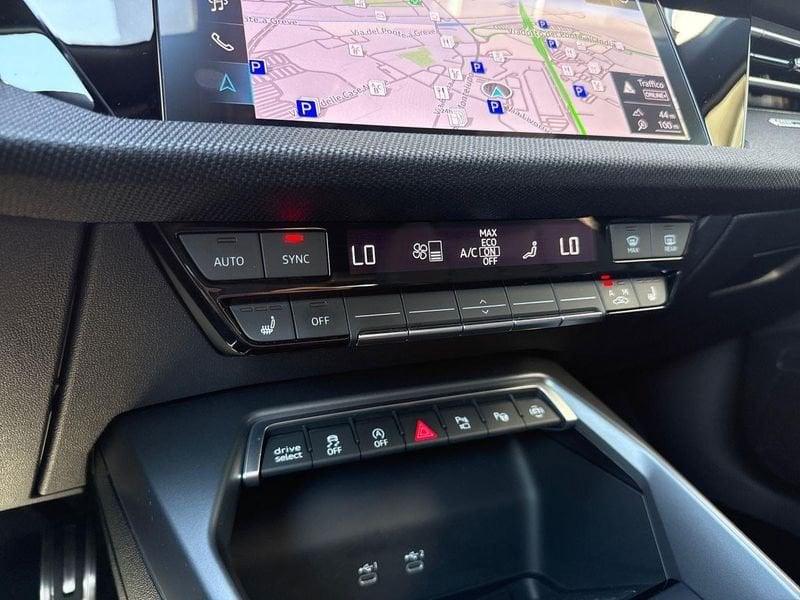 Audi A3 allstreet 2.0 tdi Identity Contrast 150cv s-tronic