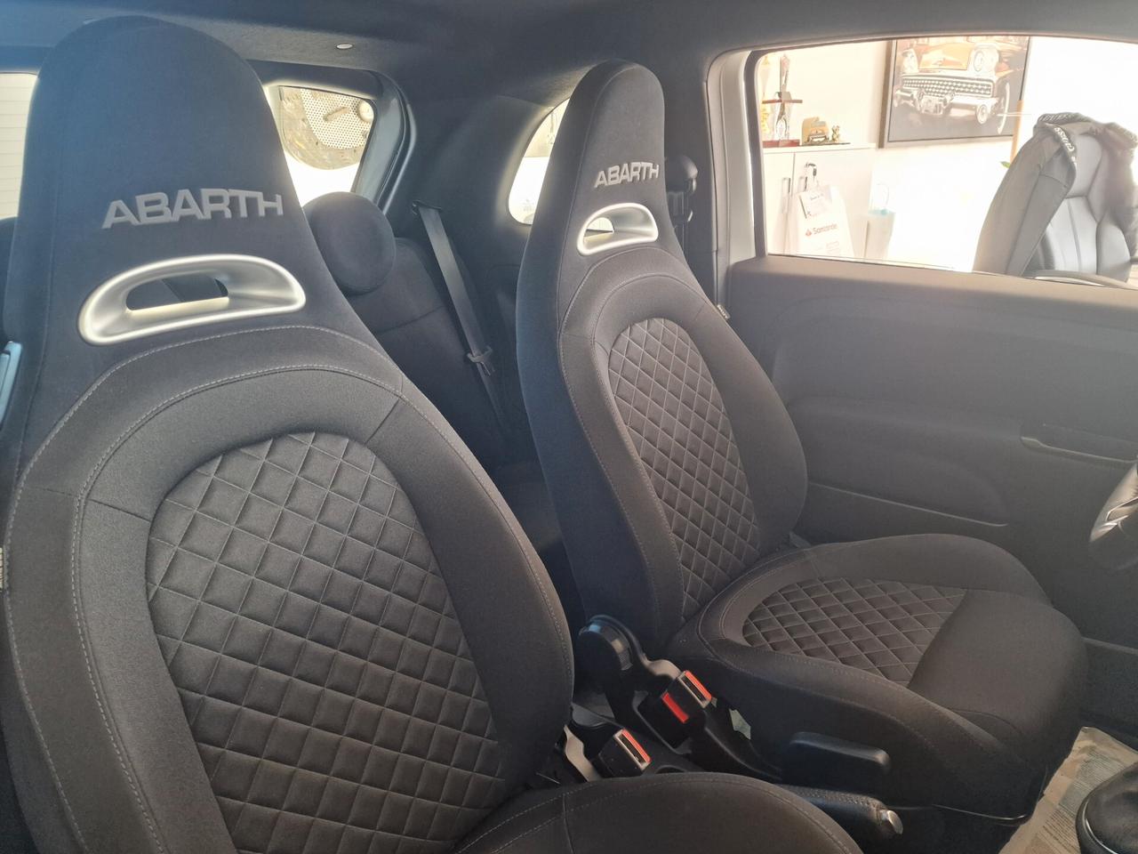 Abarth 595 1.4 Turbo T-Jet 145 CV