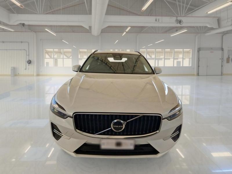 VOLVO XC60 B4 D AUTOMATICO CORE SUV