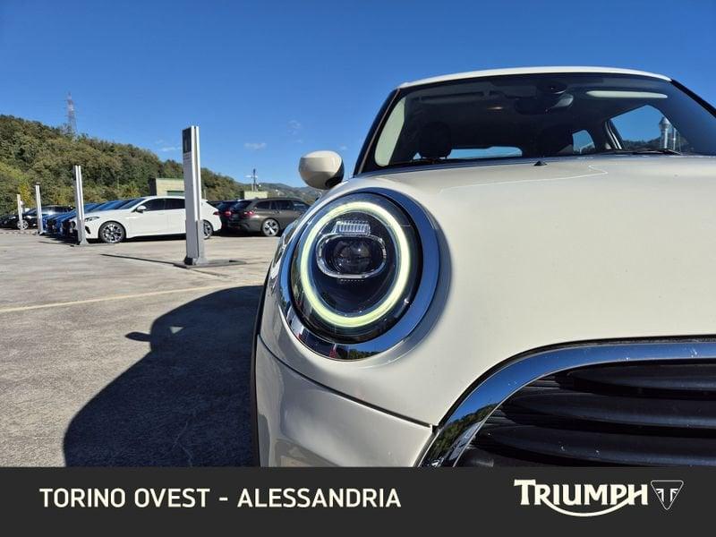 MINI Mini 5 porte Mini 5p 1.5 One Baker Street 102cv auto