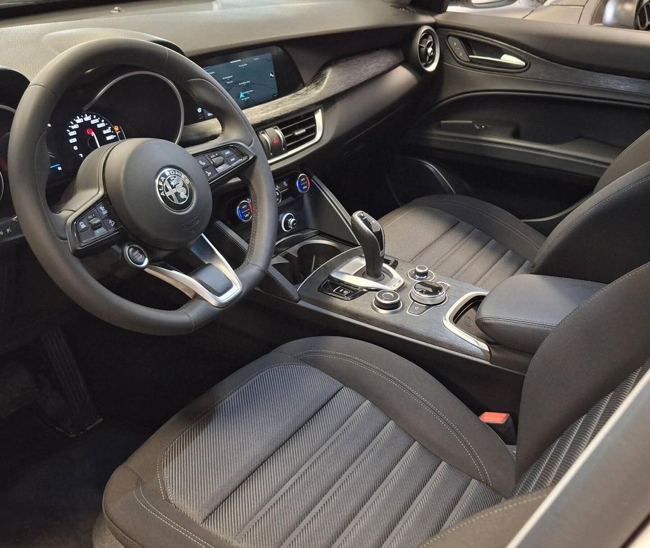 Alfa Romeo Stelvio rwd solo 23.000km