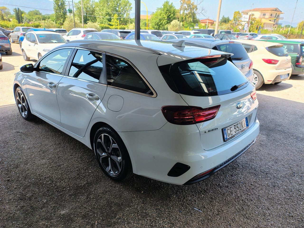 Kia Ceed 1.6 CRDi 136 CV MHEV DCT SW Style