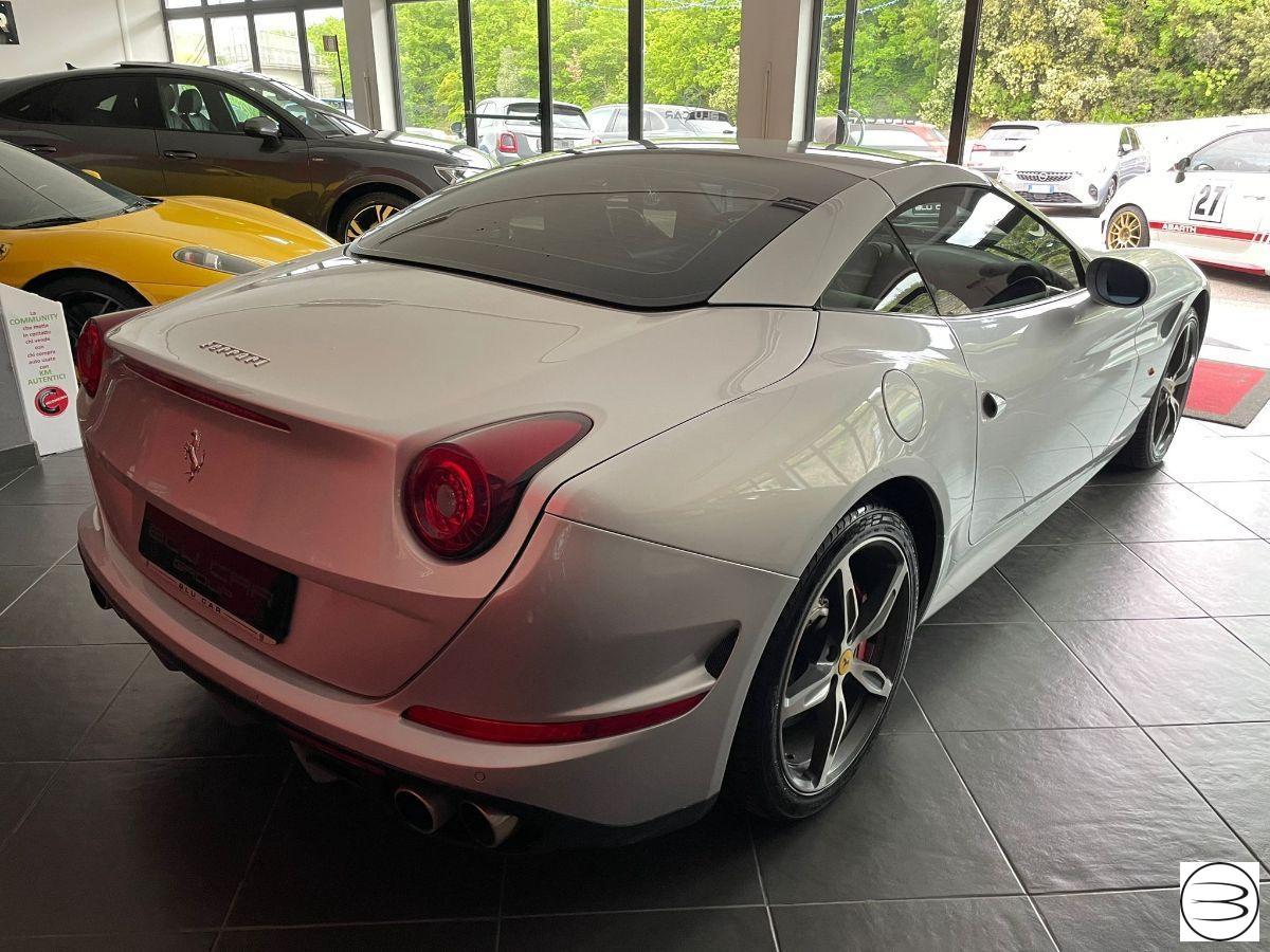 FERRARI - California - T DCT