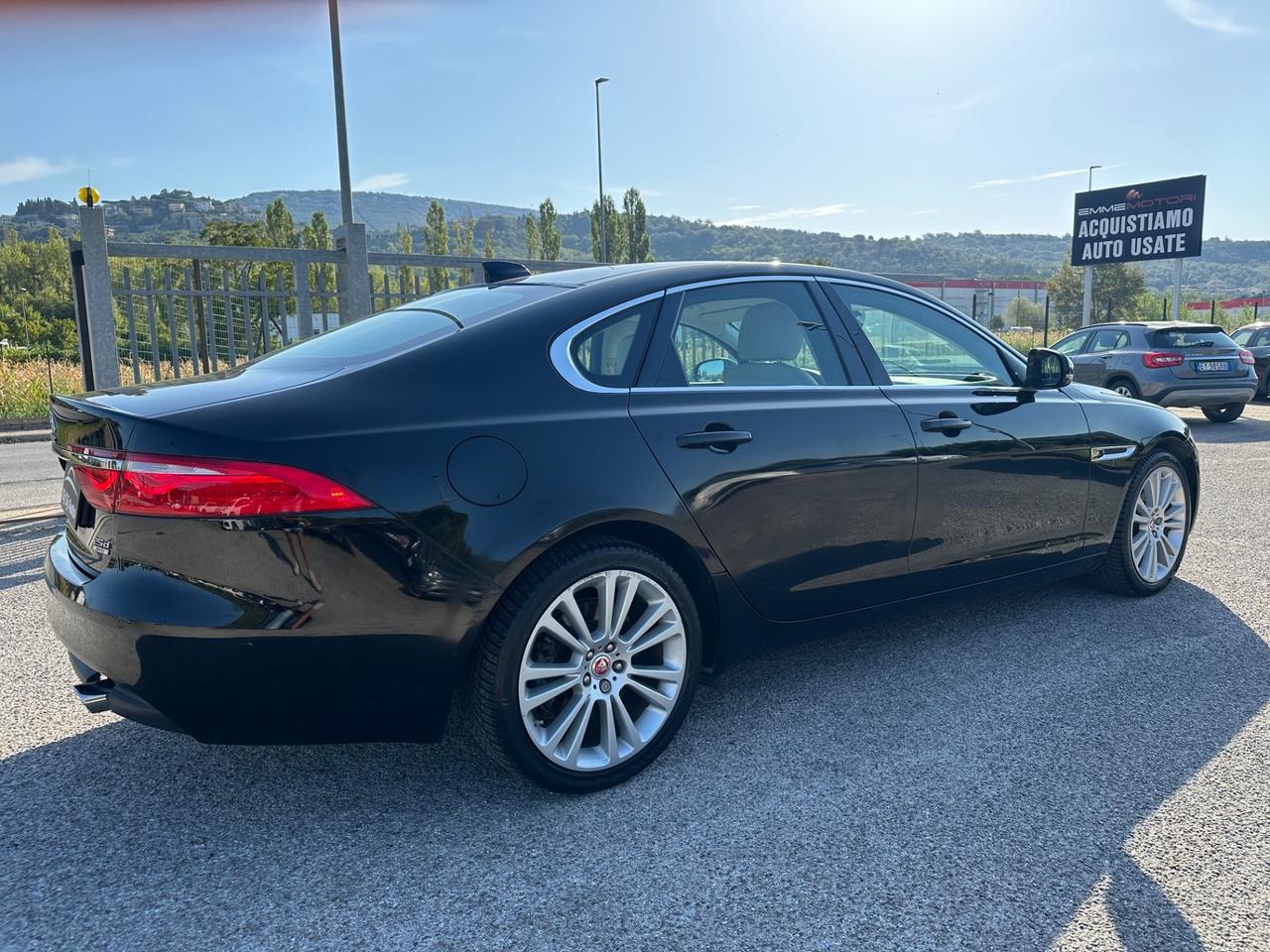 Jaguar XF 2.0 D 240 CV AWD aut. Portfolio