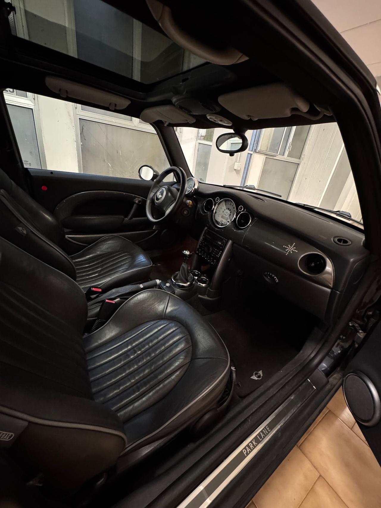 Mini 1.6 16V Cooper Park Lane