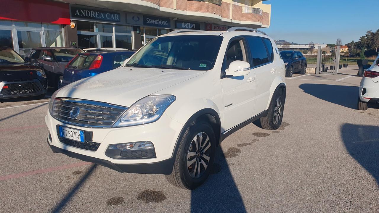 Ssangyong Rexton W 2.0 Xdi 4WD A/T Top 7 posti